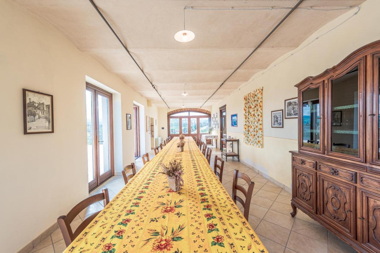 Villa Bricco Paglieri, Entire Villa อัลบา ภายนอก รูปภาพ